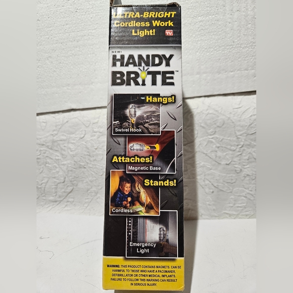 Handy Brite Cordless Work Light - Picture 3 of 4